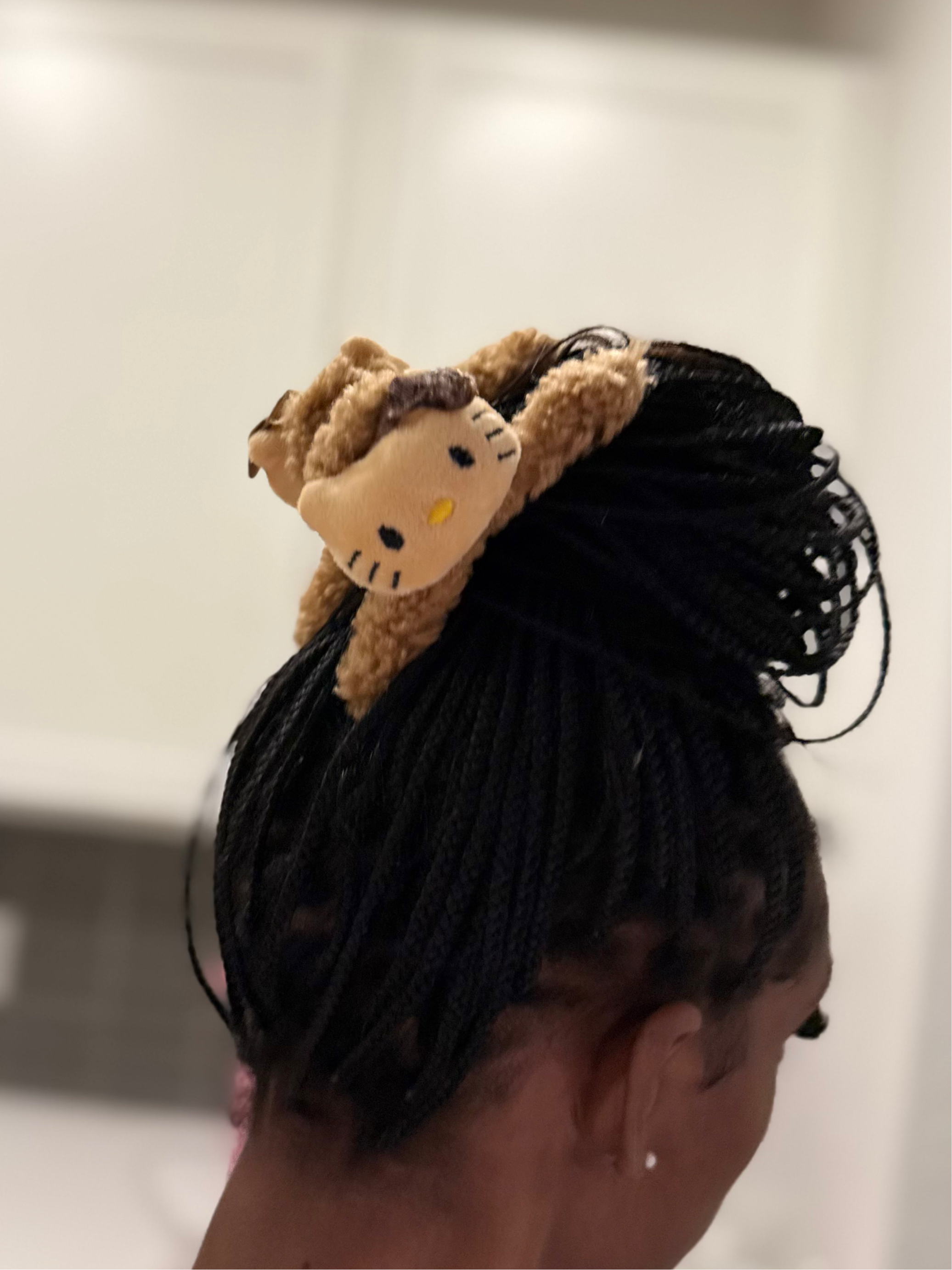 Hello Kitty Furrr Hair Clip- Brown Kitty