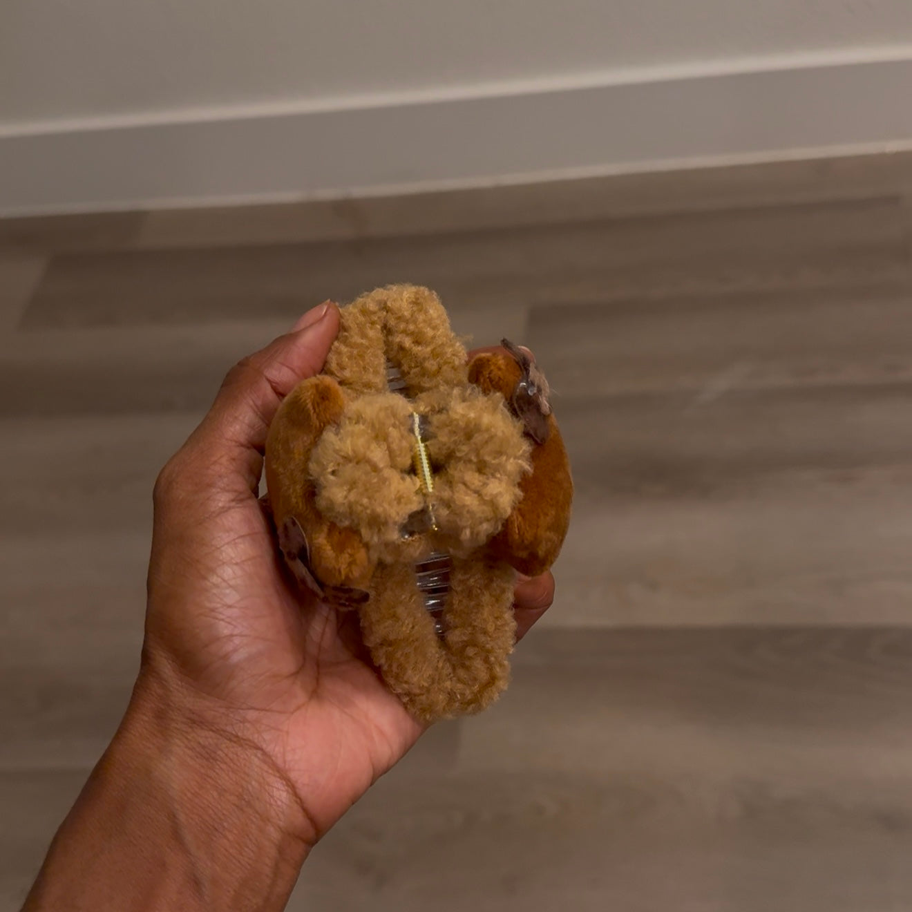 Hello Kitty Furrr Hair Clip- Chocolate Kitty